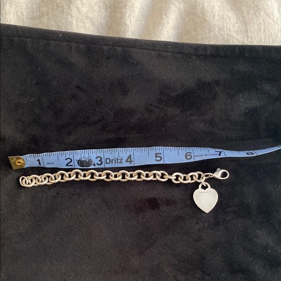 Tiffany & Co. Silver Heart Tag Bracelet - Picture 3 of 4